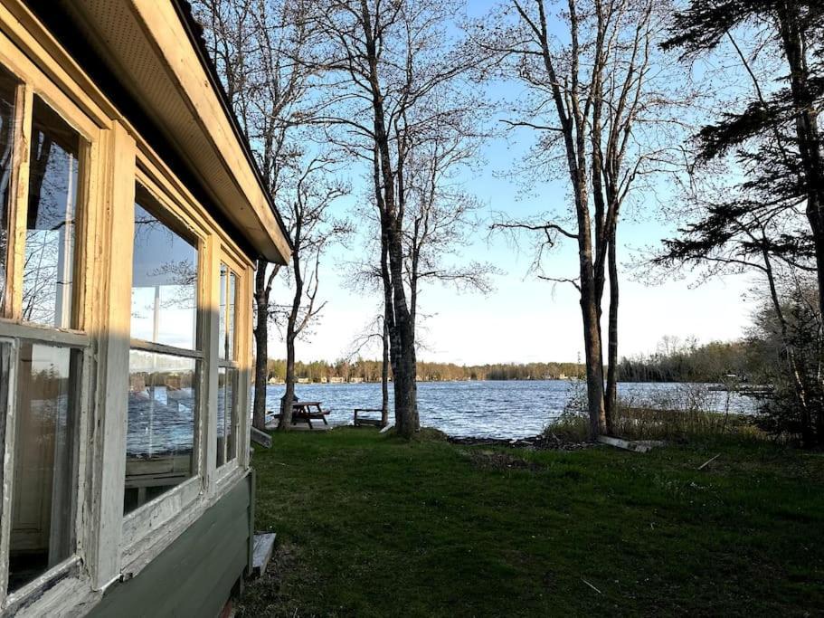 Archie's Lakeside Holiday home Wolfville